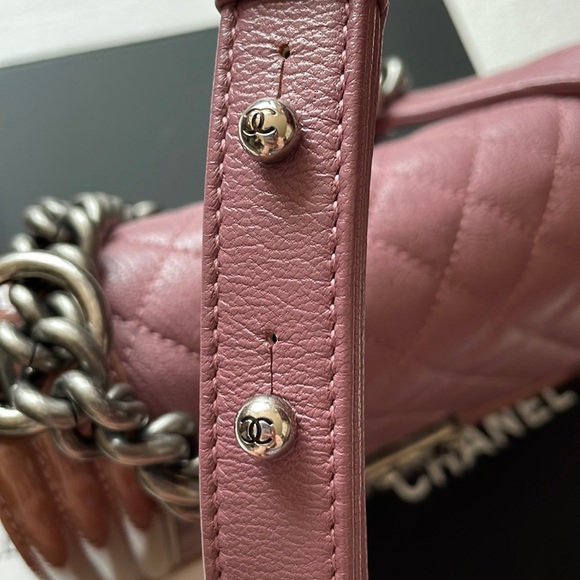 Chanel le boy 🚫TRADE - Picture 7 of 11